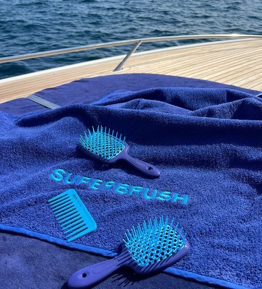 EXTREME VOLUME VENTED BRUSH, BLACK COLOR, 25 CM - EXTREME VOLUME VENTED BRUSH