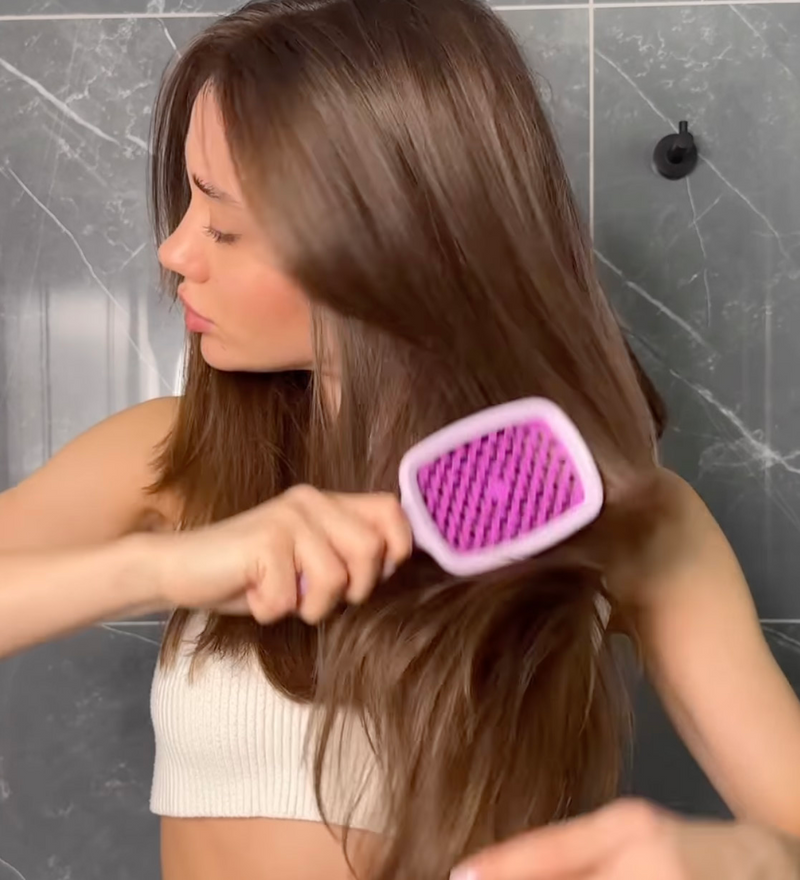 SMALL GOLDEN HAIRBRUSH - SMALL GOLDEN HAIRBRUSH