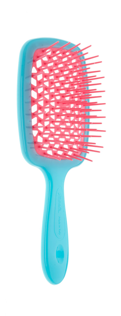 SUPERBRUSH - INNOVATION IN YOUR HANDS THE PNEUMATIC BASE OF THE BRUSH FEATURES A