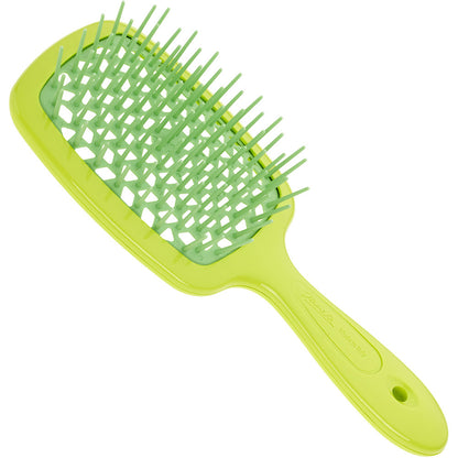 SUPERBRUSH - INNOVATION IN YOUR HANDS THE PNEUMATIC BASE OF THE BRUSH FEATURES A
